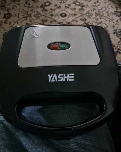Yashe waffle maker bnib - waffle, maker.